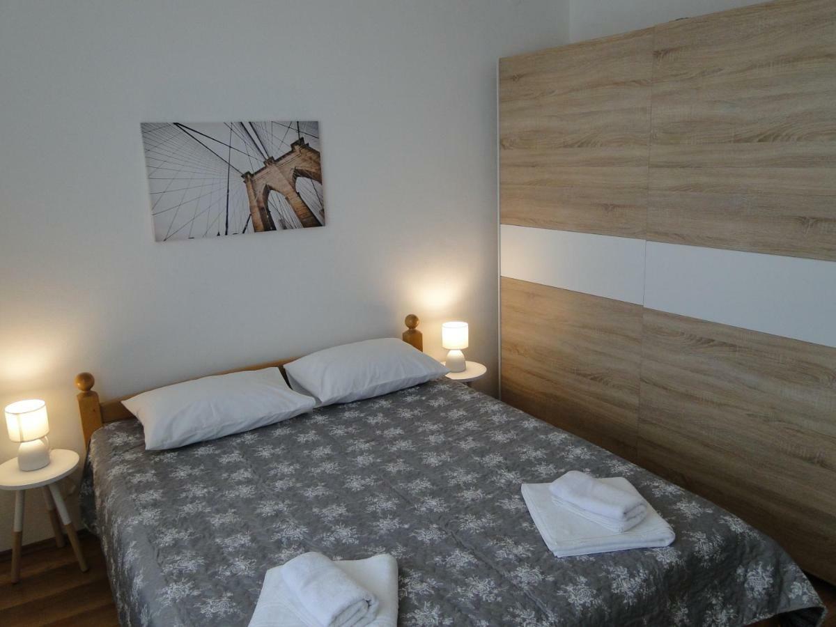 Ferienwohnung Apartman Hana Šibenik Exterior foto